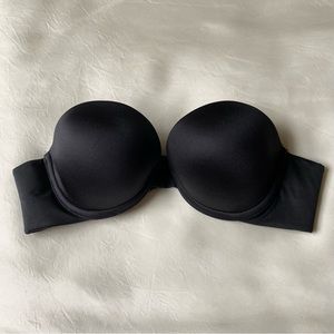 Victoria’s Secret strapless black push up bra